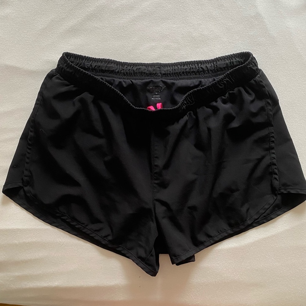 Old Navy running shorts - black - size M